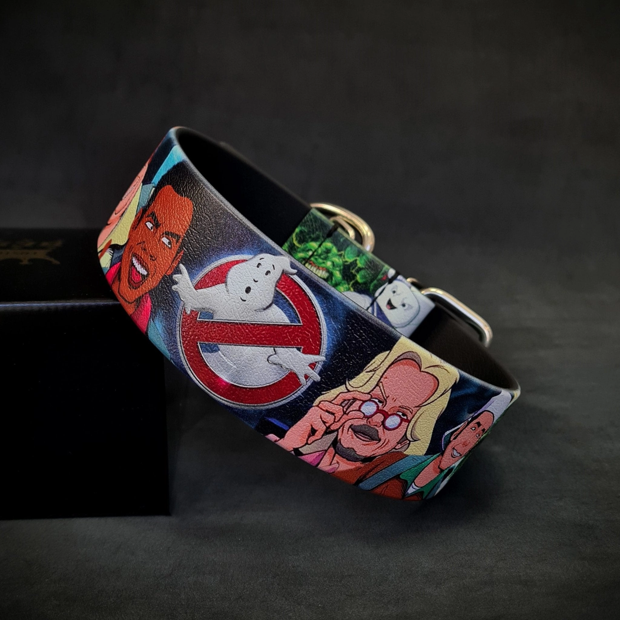The ??Ghosts?? collar -LIMITED
