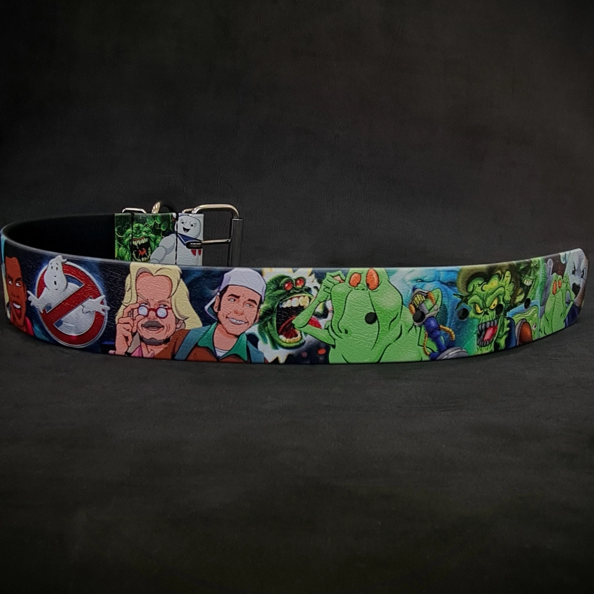 The ??Ghosts?? collar -LIMITED